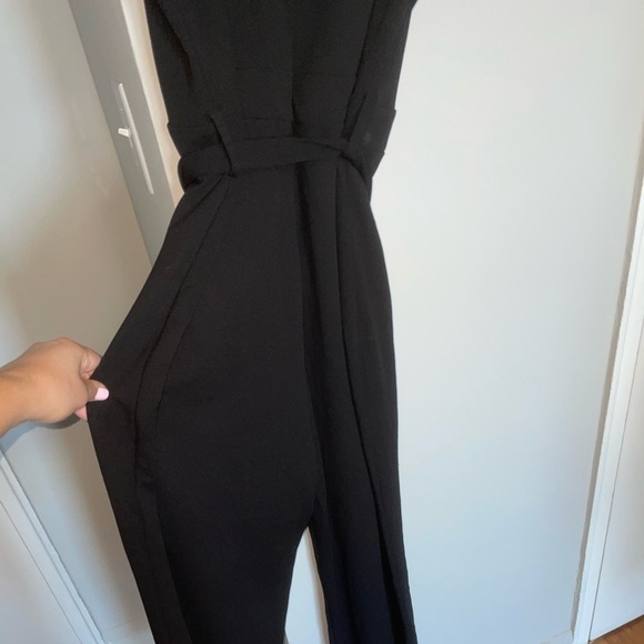 BLĀSHE lace Jumpsuit - Picture 9 of 13